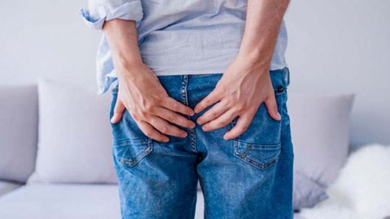 बवासीर (पाइल्स) के लक्षण, कारण, घरेलू इलाज और परहेज : Home Remedies for Piles (Hemorrhoids)